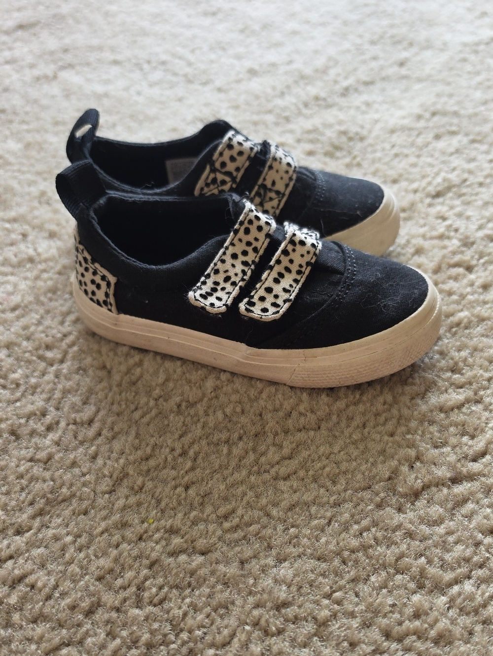Toddler Girls Toms Fenix Double Strap Sneakers with Dalmatian Print Velcro 7C